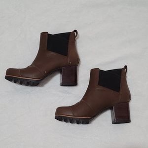 NWOB Sorel Women's Bootie - Brown/Tan, Size 10.5